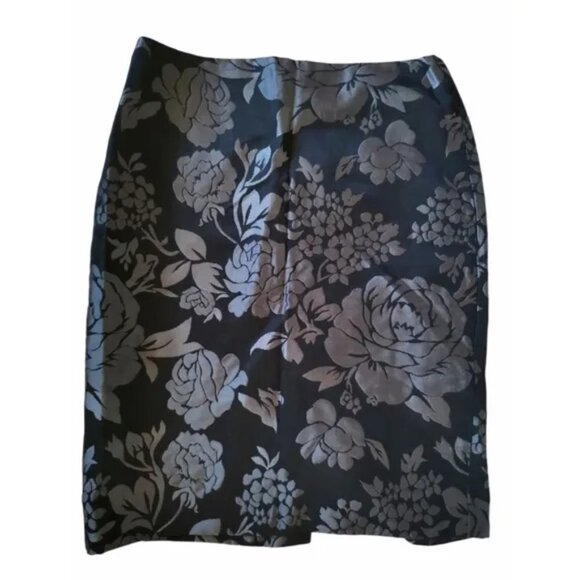 White House Black Market skirt brocade black roses - Picture 4 of 6
